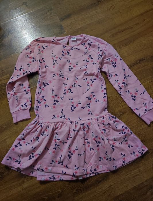 Lot haine fetita mărime 122/128