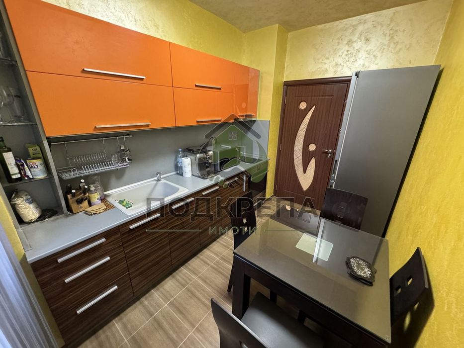 Продава се Тристаен апартамент в Пловдив, Център - 68 кв.м за 1912 €/кв.м - Снимка #4