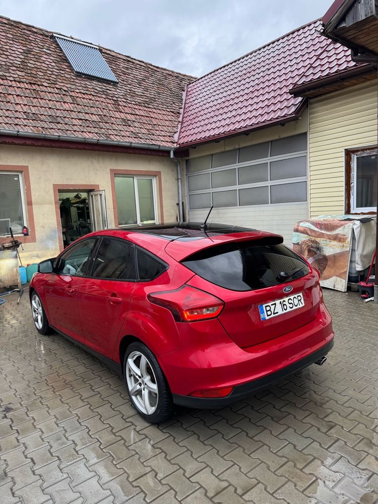 Ford focus titanium st mk3.5 facelift 2.0 tdci automat 185 cp