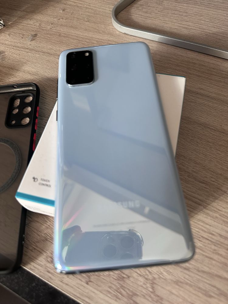 Samsung s20plus самсунг