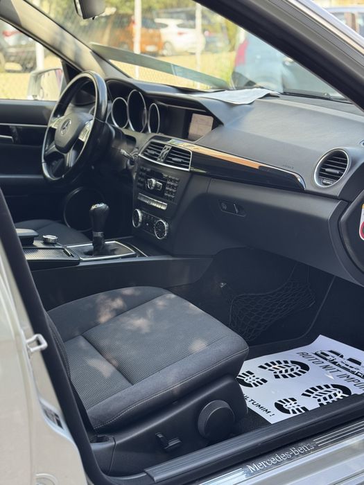 Mercedes C class / 2012 / Euro 5 / 2.2 diesel / Rate * Garantie