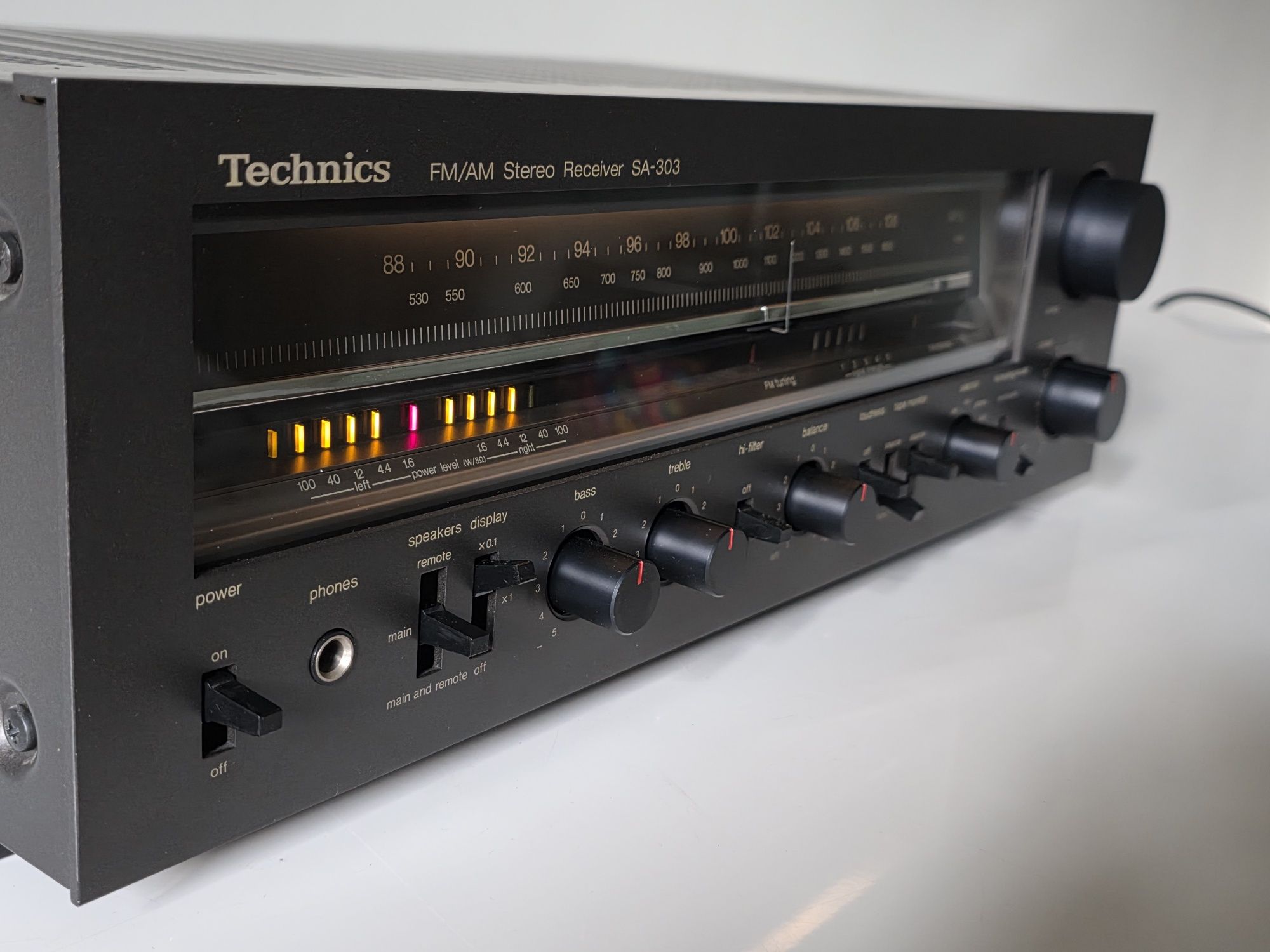 Technics SA-303 stereo receiver