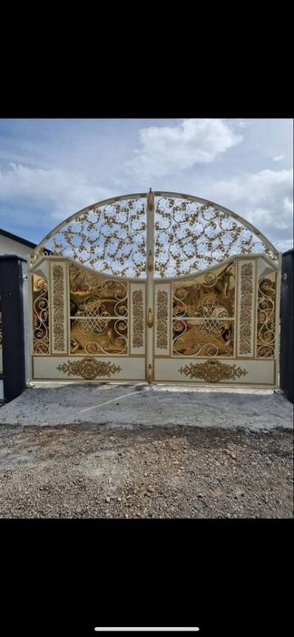 Porți și garduri din fier forjat