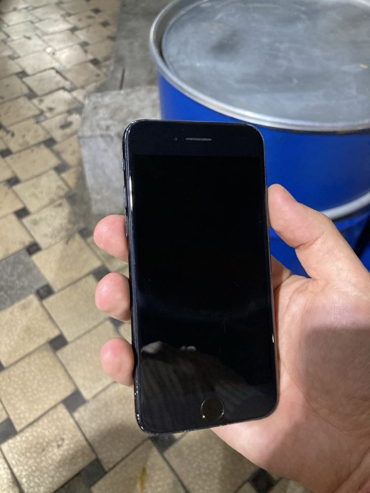 Iphone se 2020 64 gb