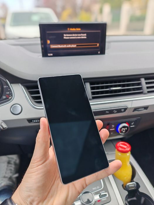 Vând Samsung Galaxy S25 Ultra White / 512Gb / stare foarte buna