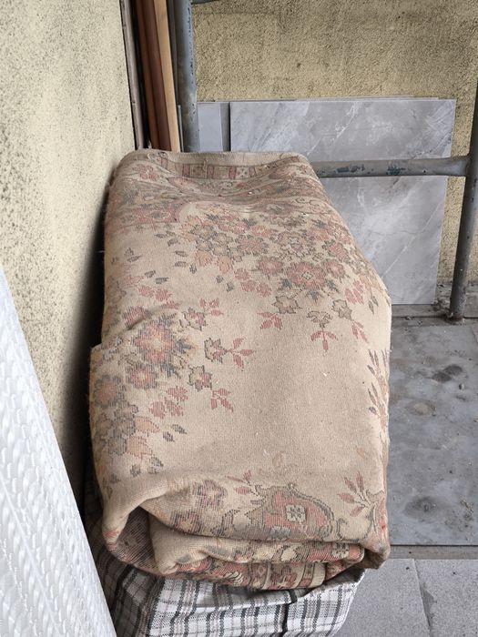 Ковер советский продам.