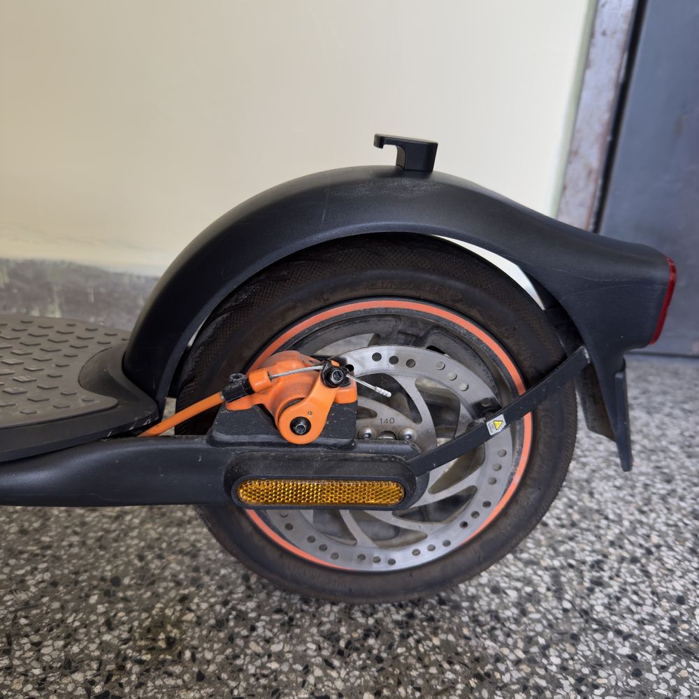 Електрическа тротинетка Ninebot F40E Segway