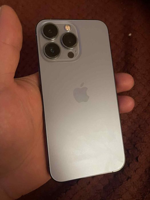 Vand iphone 13 pro 128 gb Siera Blur