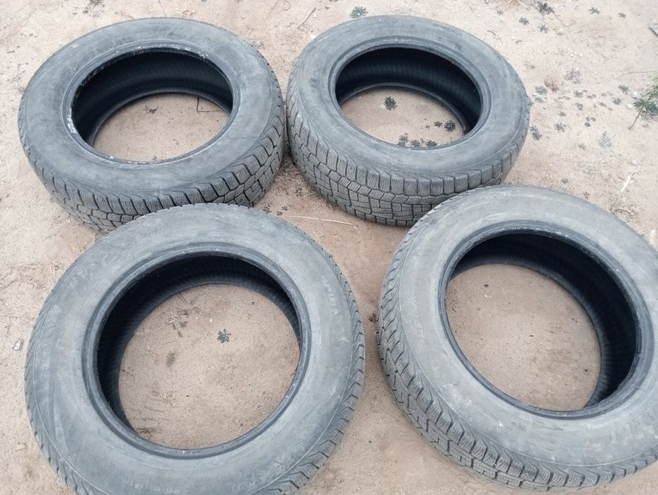 Продам покрышку липучка