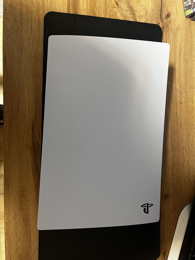 PS 5+ 2 контролера