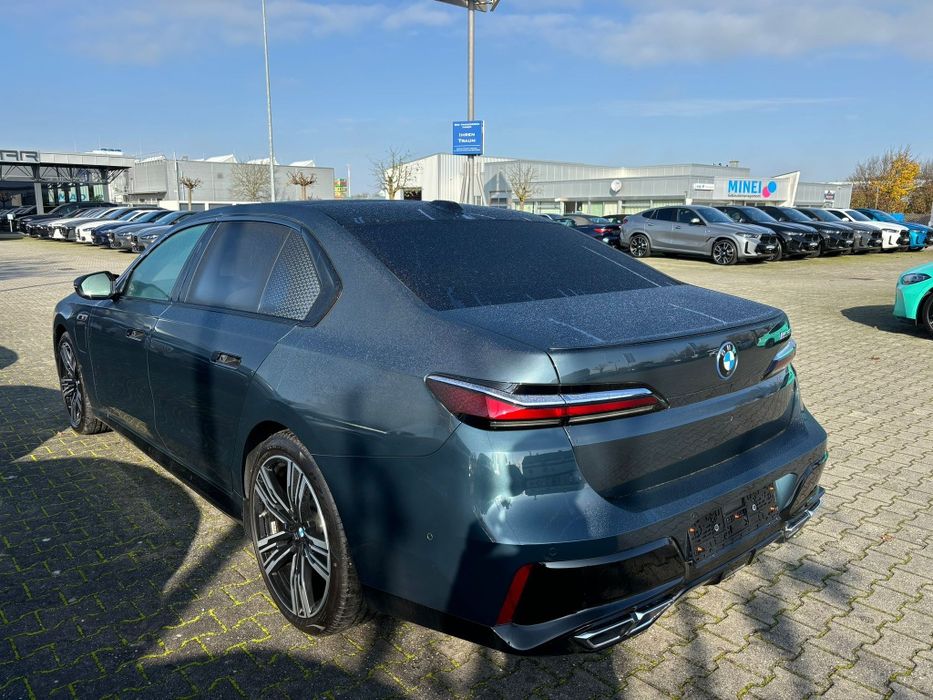Vand bmw m760e garantie leasing