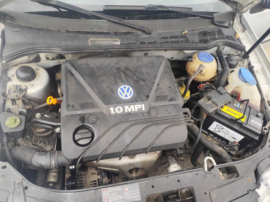 VW Polo 1.0 - 50к.с - 2000г. на части