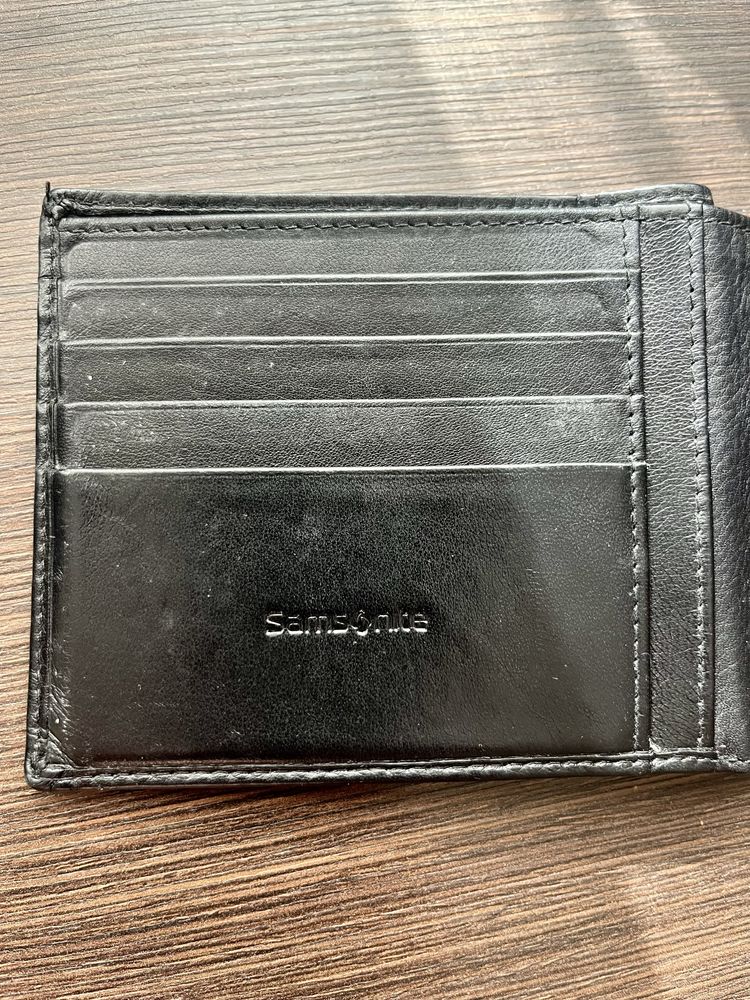 Портфейл с монетник Samsonite
