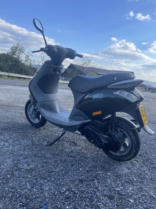Scuter piaggio  zip