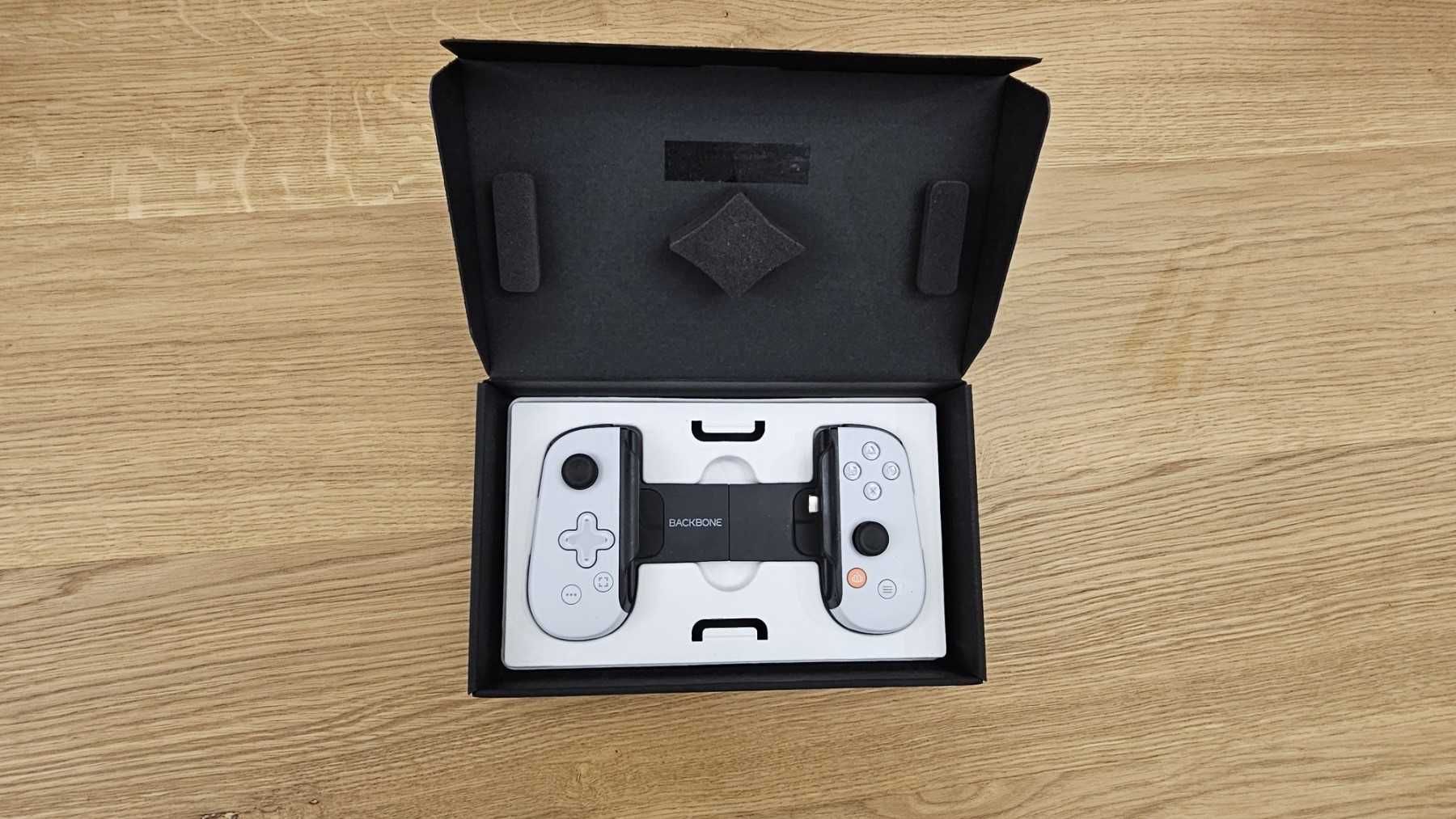 Backbone One PlayStation Edition – 2nd Gen (USB-C, iPhone & Android)