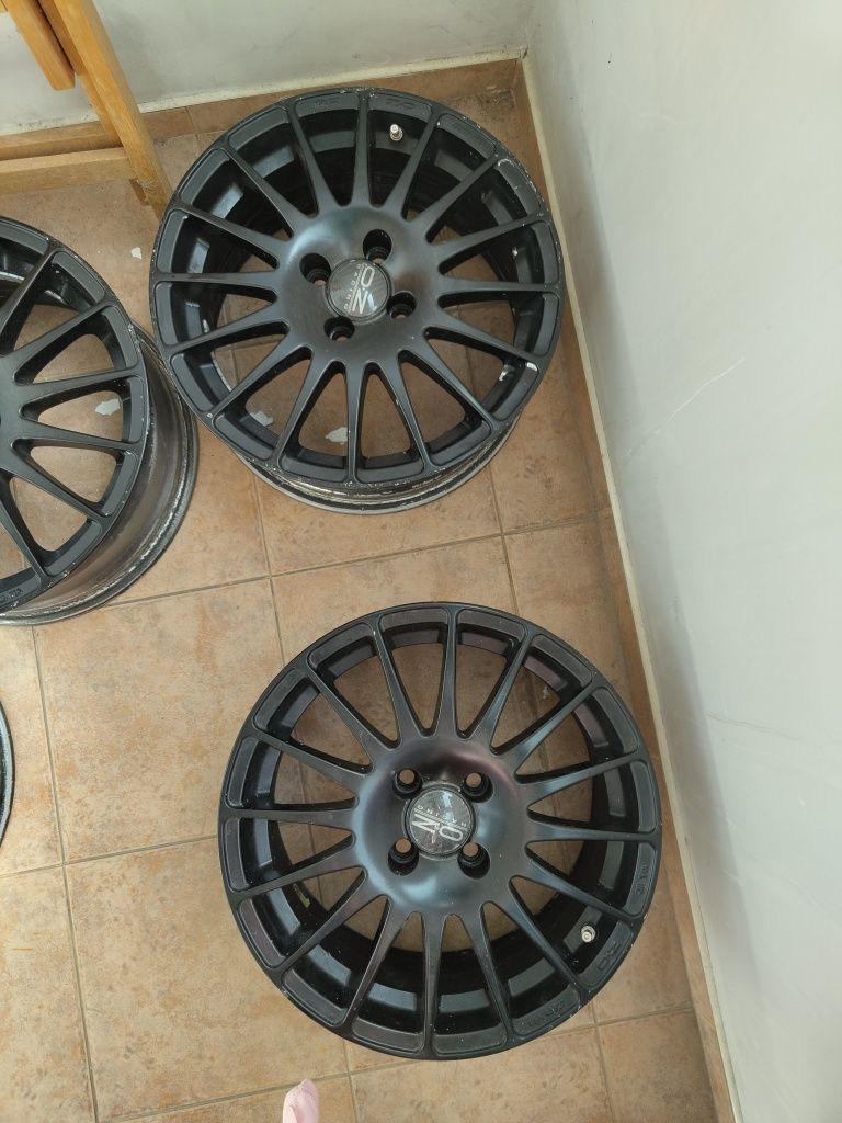 Oz Racing Superturismo GT 16 цола 7j ET42 4x100