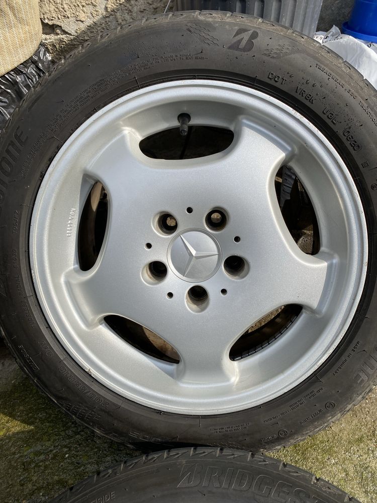 Jante Mercedes R16