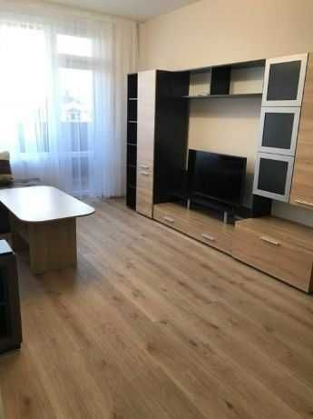 Дава се под наем Тристаен апартамент в Пловдив, Въстанически - 86 кв.м за 300 € - Снимка #1