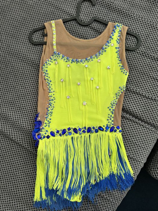 Трика за художествена гимнастика