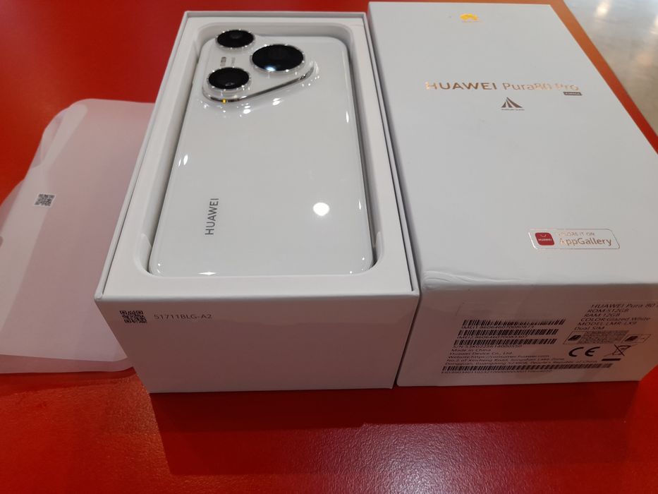 Vand /Schimb Huawei Pura 80 Pro model Glazed White 512 Gb 12 Gb ca nou