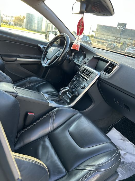 Volvo V60 Plug-In Hybrid