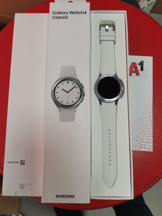 Samsung watch 4 classic -смарт часовник