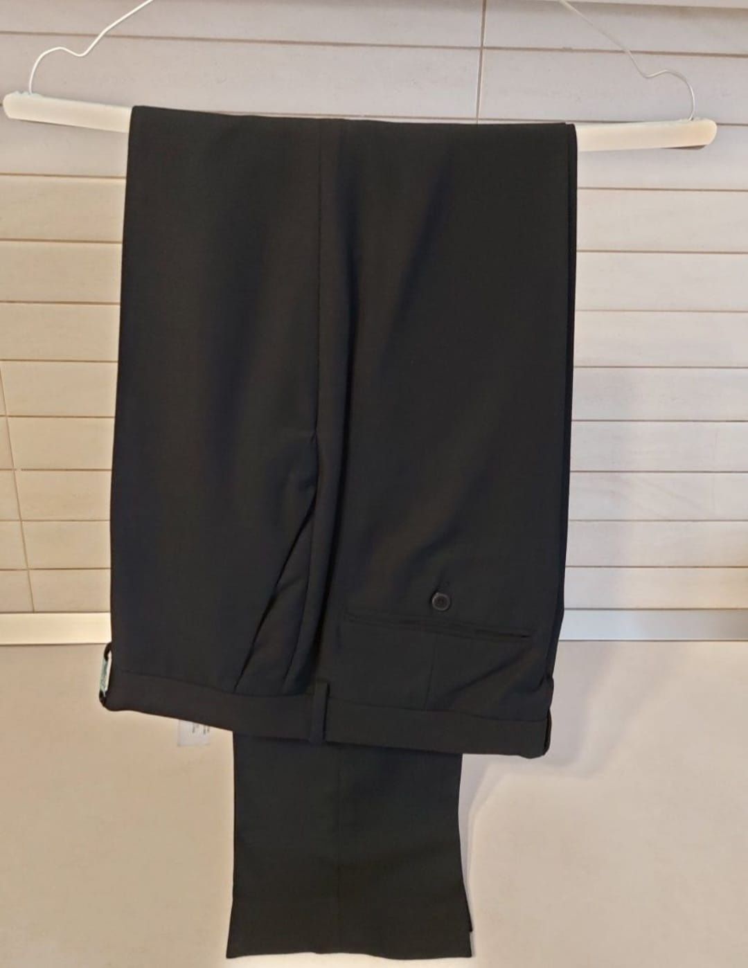 Costum bleumarin Zara