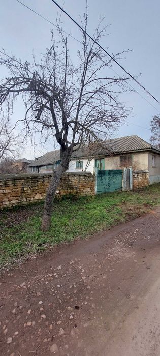 Teren+ casa de vanzare #Lipovenesc#