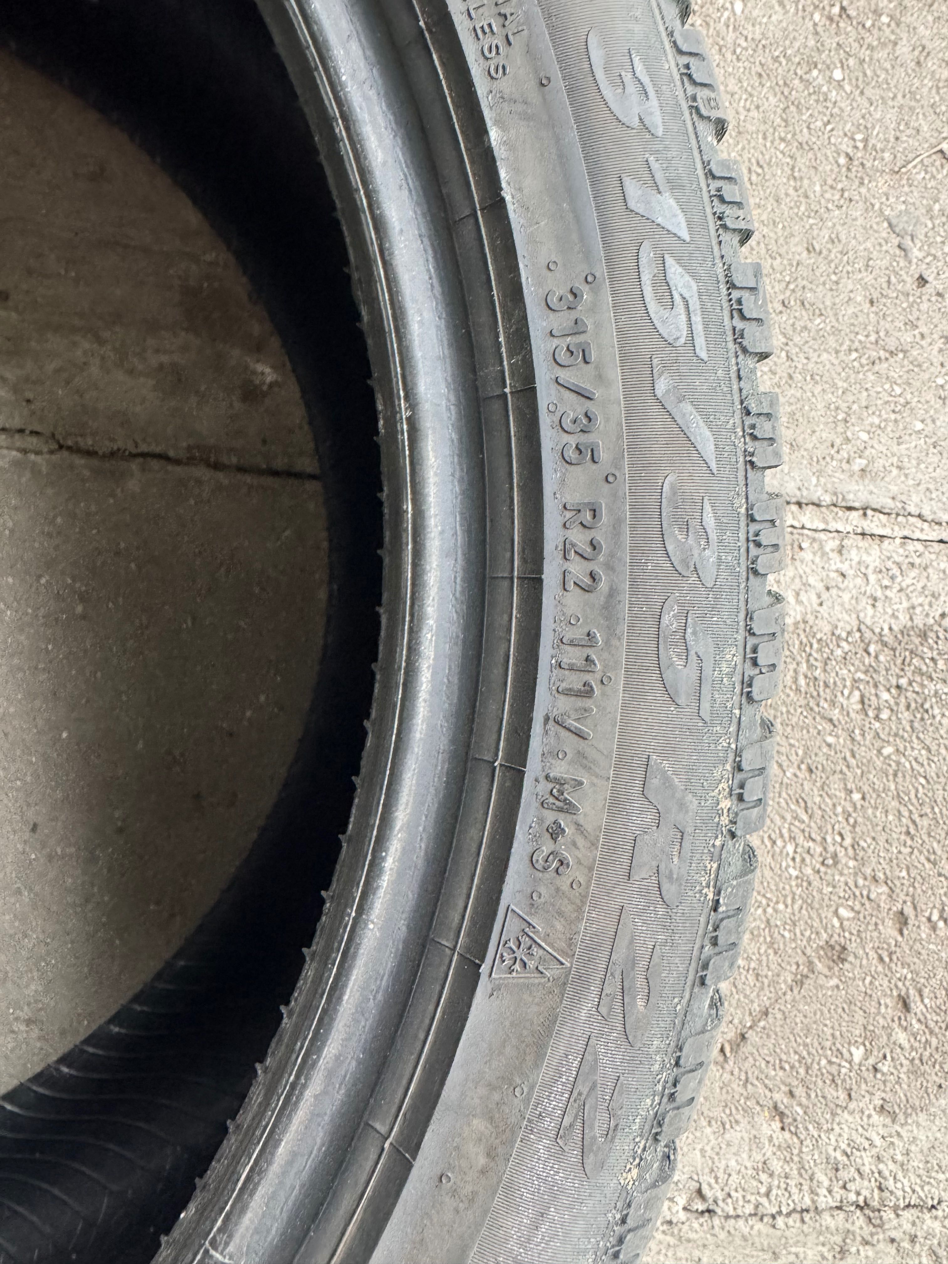 Зимни Гуми Pirelli 22 Run Flat предни и задни