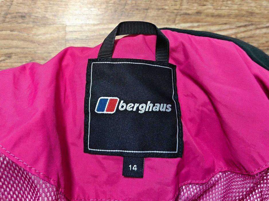 Berghaus Gore Tex  Оригинално дамско водоустойчиво яке размер UK14 / L