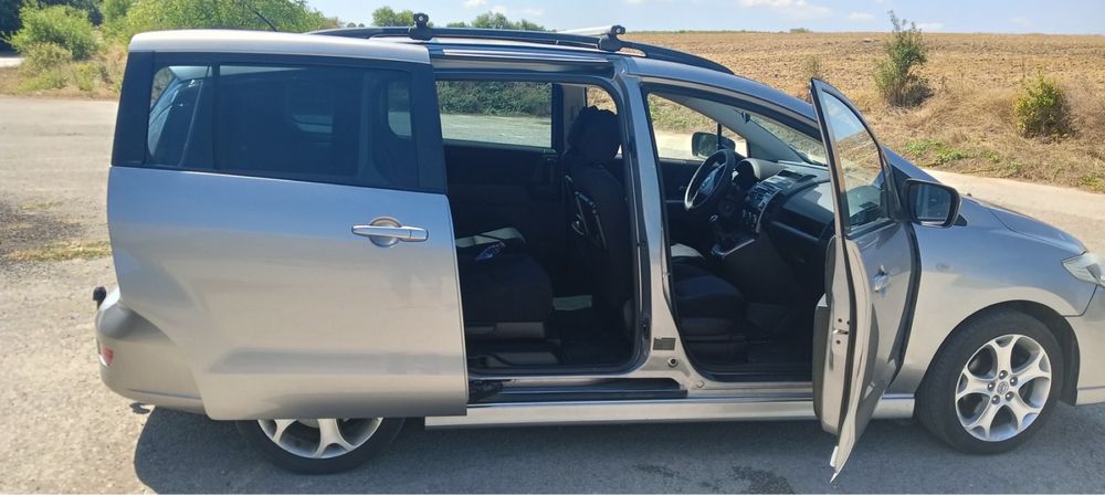 Mazda 5 sport ван
