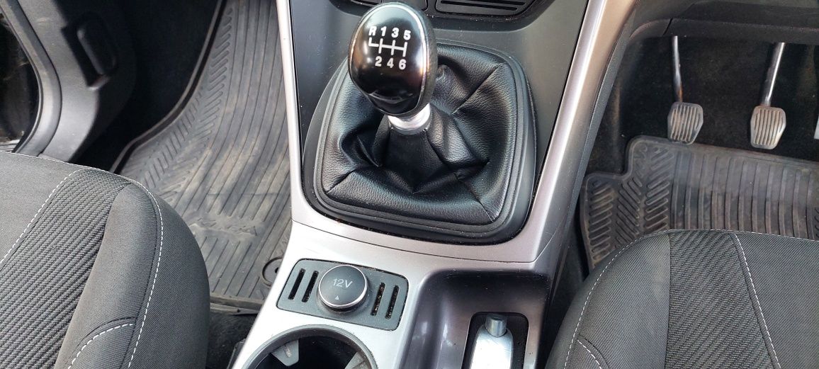 Dezmembrez ford kuga 2 2013-2017