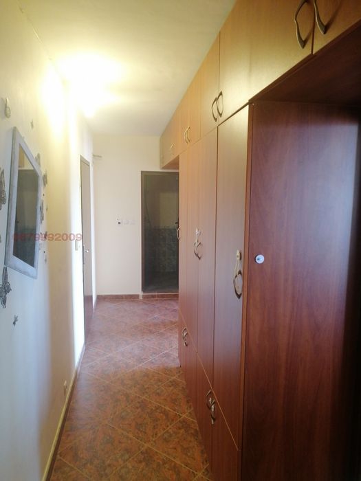 Дава се под наем Тристаен апартамент в Варна, Бриз - 93 кв.м за 500 € - Снимка #1