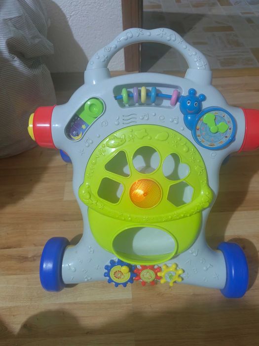 Детски уокър за бутане/проходилка!