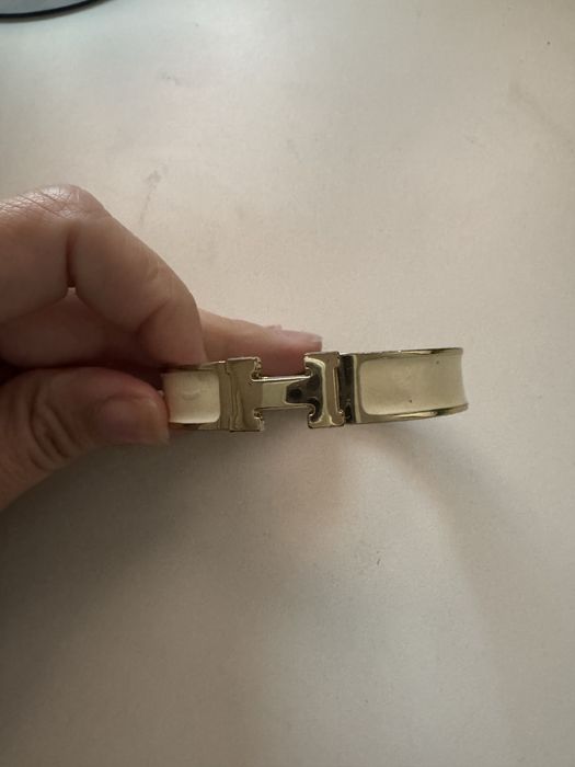 Елегантна гривна H*rmes