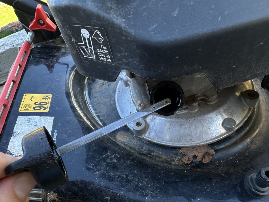 Косачка на бензин с кош