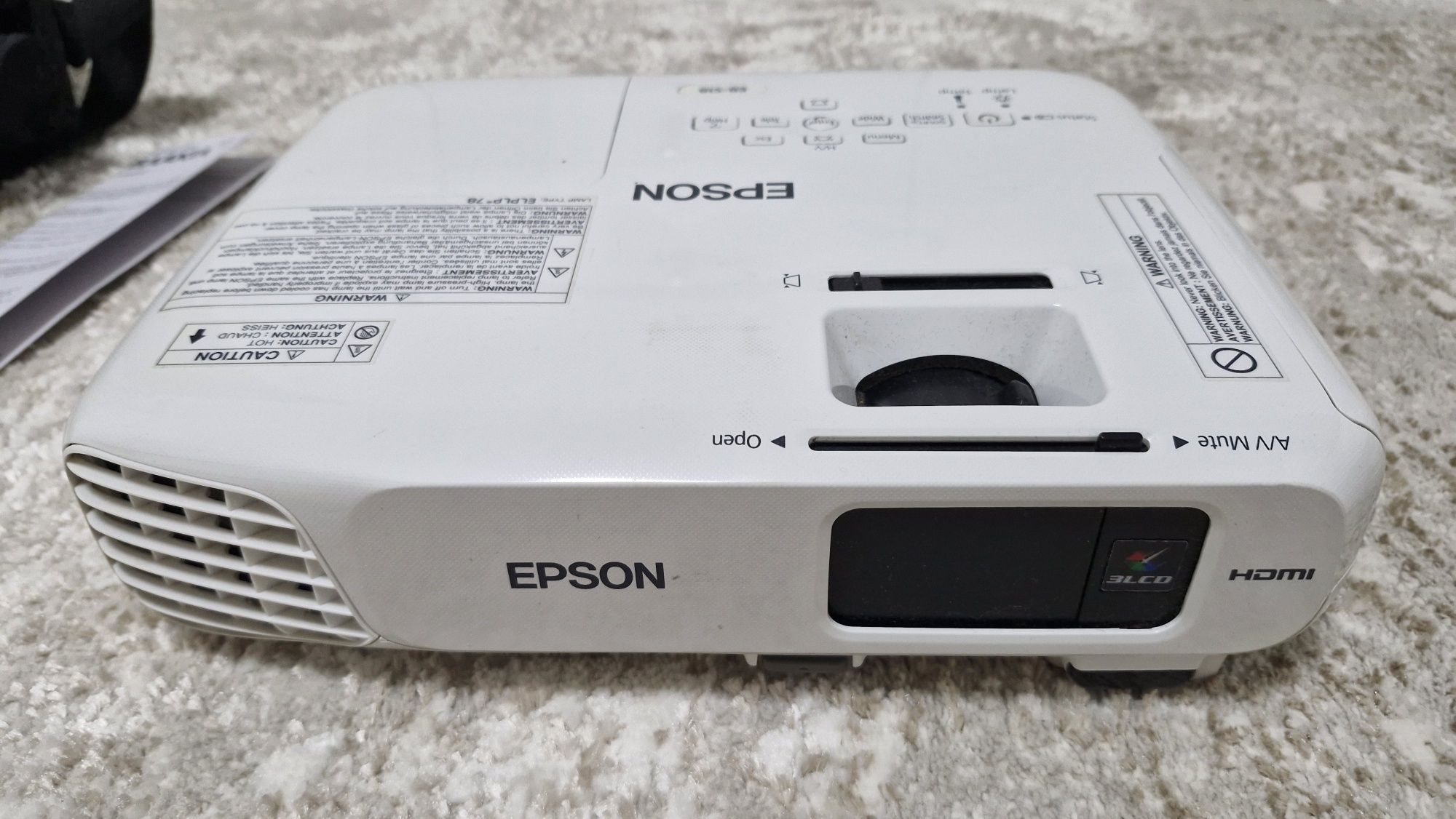 Video proiector H552 B