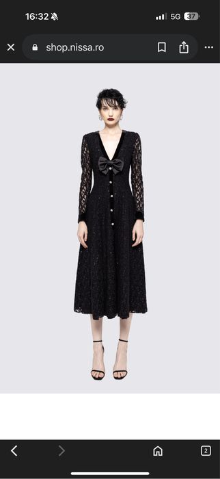 Rochita nissa neagra