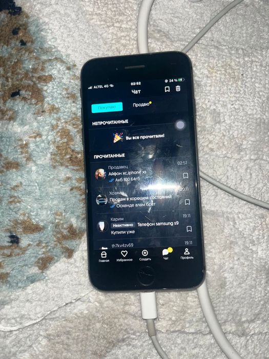 Айфон 8 срочно продам