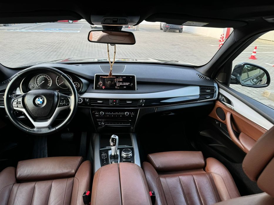 Vând BMW X5 F15 2015