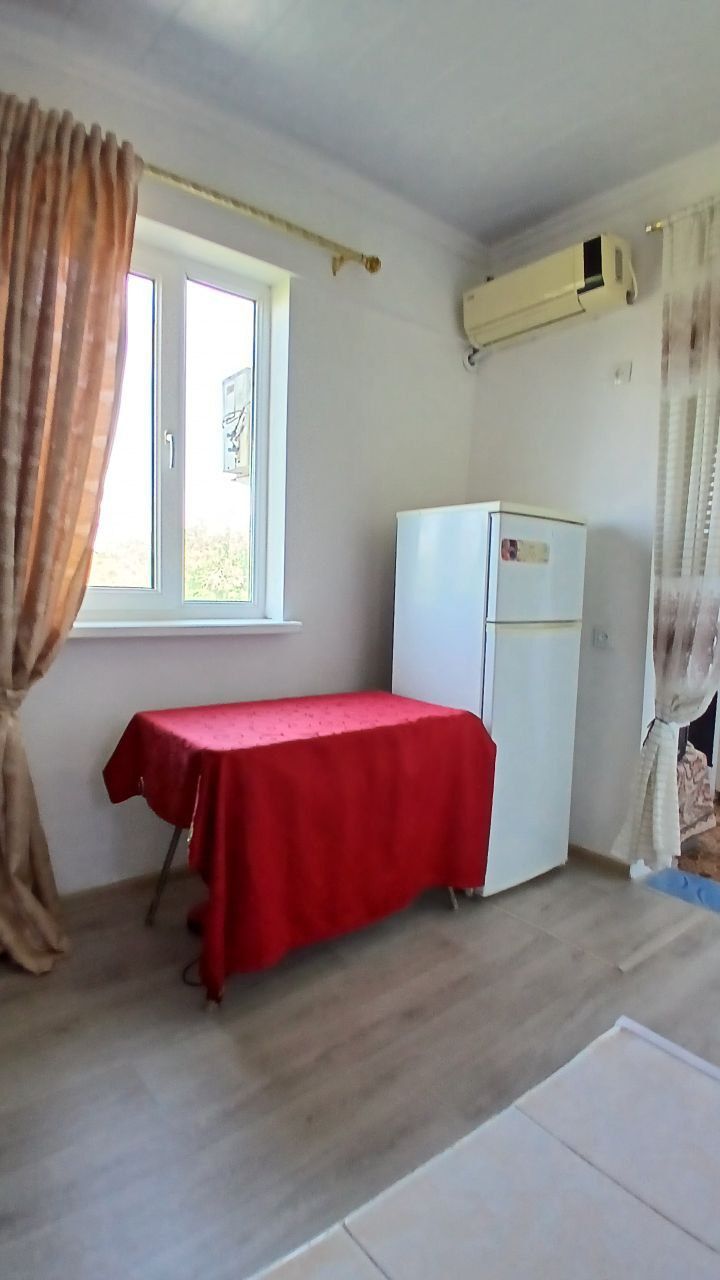 Продаётся своя 1в2 комнатная квартира