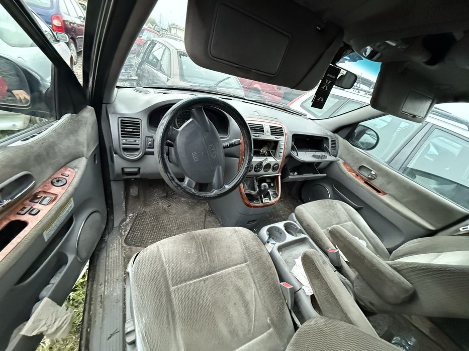 Kia Carnival 2.9 crdi, 2004 г на части