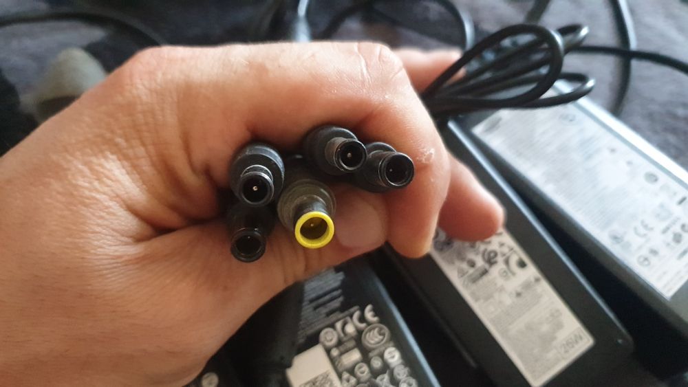 Incarcator laptop lenovo hp sony samsung