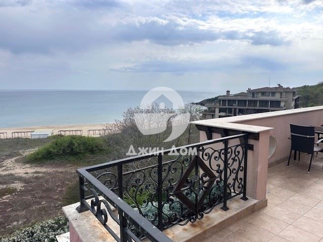 Продава се Тристаен апартамент в Созопол - 111 кв.м за 2163 €/кв.м - Снимка #10