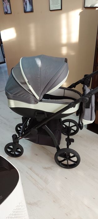 Детска количка 3 в 1 Buba Zaza