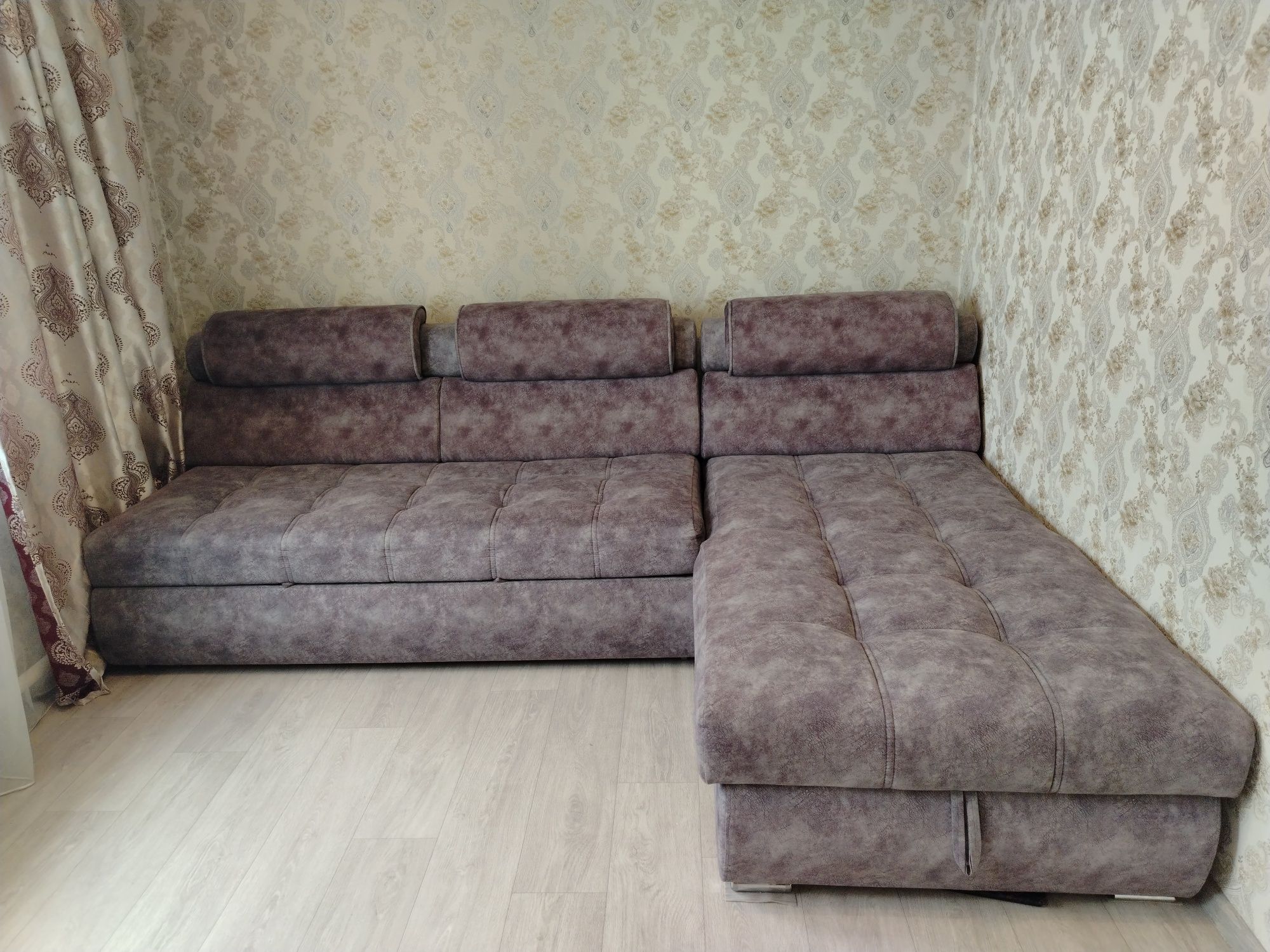 Продам угловой диван