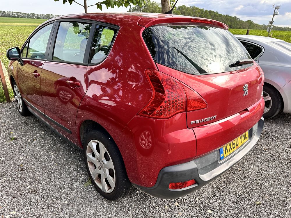 Пежо 3008 Peugeot 3008 2010 десен волан
