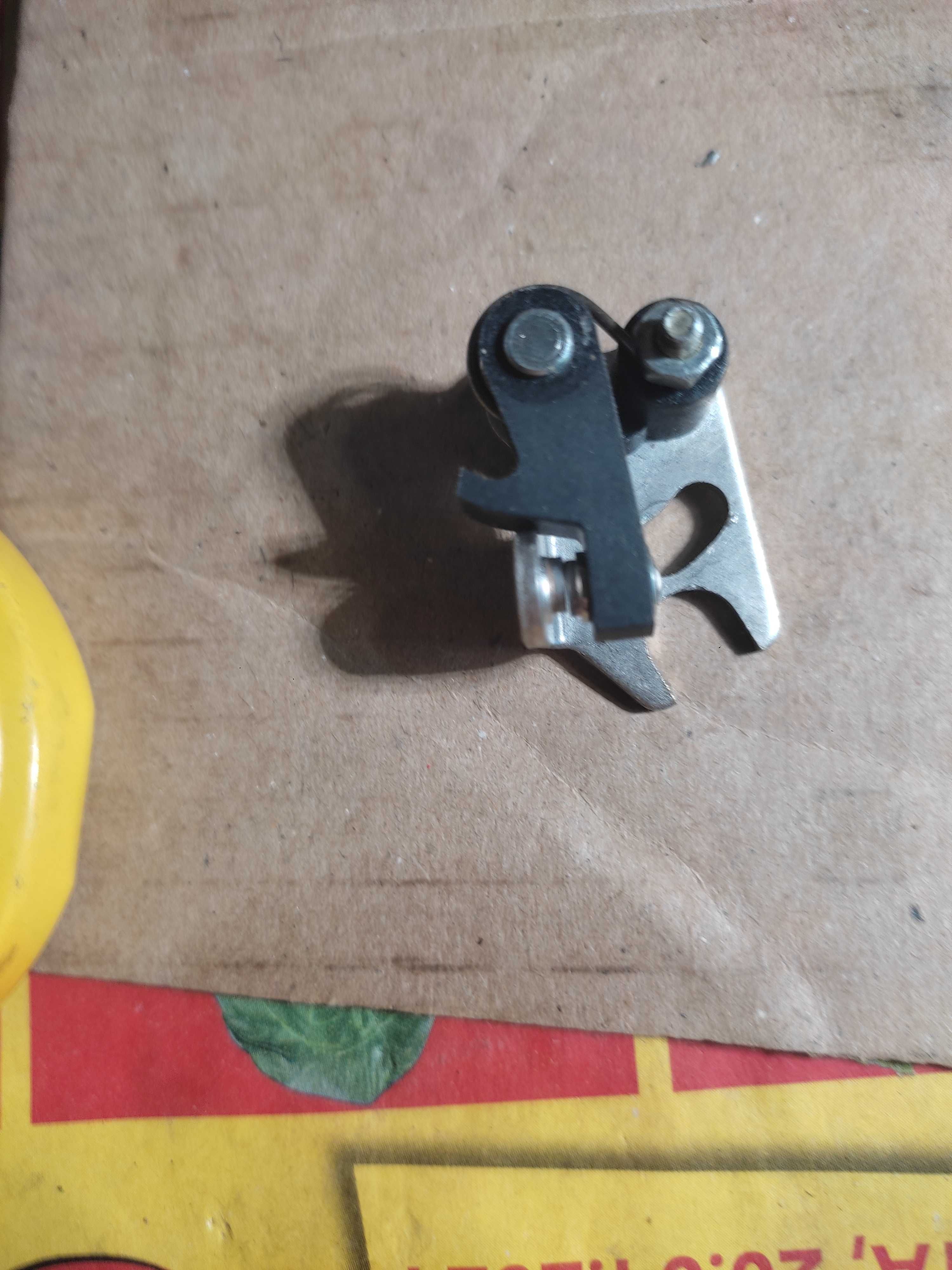 Продавам Чукче/наковалня/челюсти за спирачки на МЗ 125 /150 .