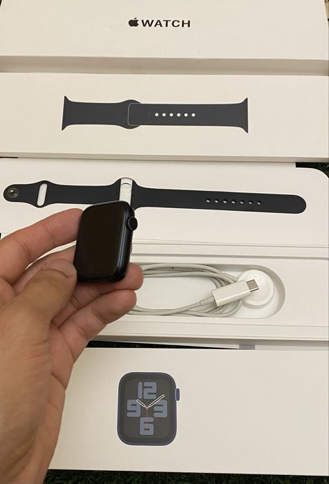 Apple Watch SE 2 (Gen) 44