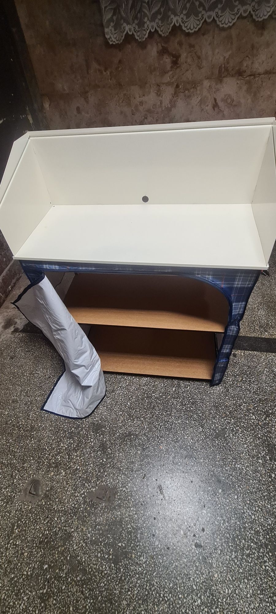 Къмпинг шкаф за котлон